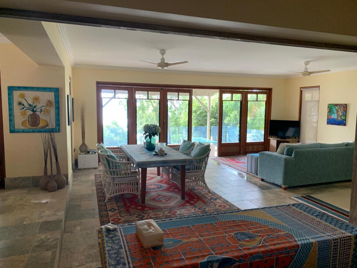 Beachfront Dolphin Cabin Oak Beach Ngoại thất bức ảnh