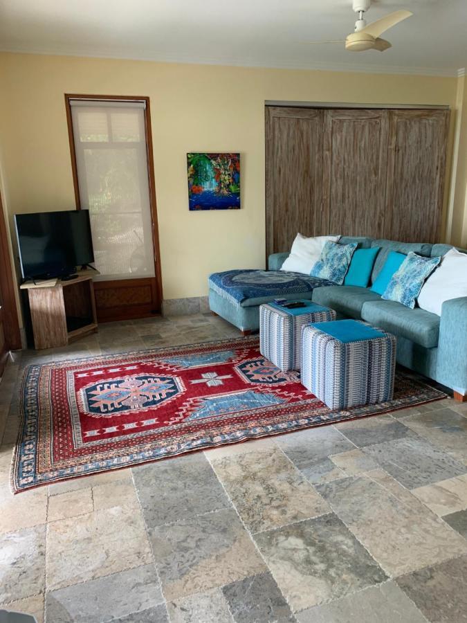 Beachfront Dolphin Cabin Oak Beach Ngoại thất bức ảnh
